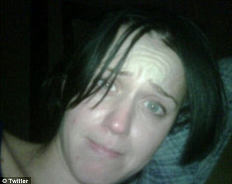 katy perry without makeup on twitter. no make-up on twitter.